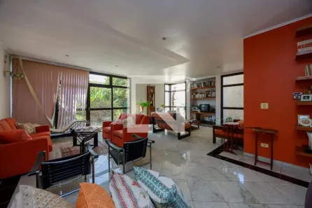 Casa com 3 Quartos à venda, 300m² no Brooklin Paulista, São Paulo