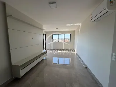 Apartamento com 3 Quartos para alugar, 93m² no Santa Mônica, Uberlândia