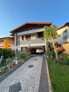 Casa com 4 Quartos à venda, 282m² no Edson Queiroz, Fortaleza