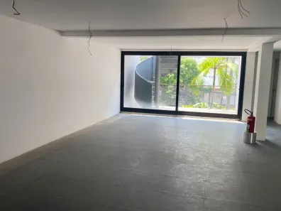 Sala Comercial para alugar, 222m² no Sumaré, São Paulo