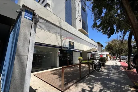 Ponto Comercial à venda, 100m² no Santa Lúcia, Vitória