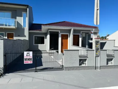 Casa com 2 Quartos à venda, 50m² no Barra do Aririú, Palhoça