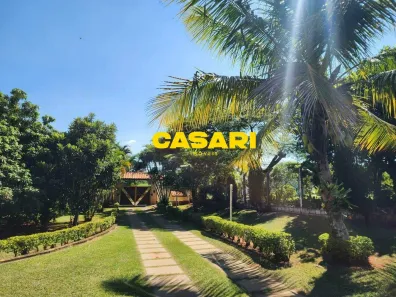 Fazenda/Sítio com 4 Quartos à venda, 400m² no Fazenda Castelo, Boituva