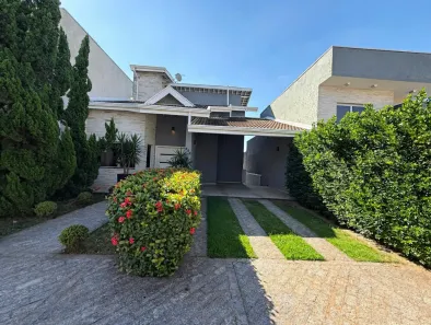 Casa de Condomínio com 3 Quartos para alugar, 233m² no Parque Ortolândia, Hortolândia