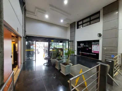 Sala Comercial com 1 Quarto para alugar, 43m² no Centro, Uberlândia