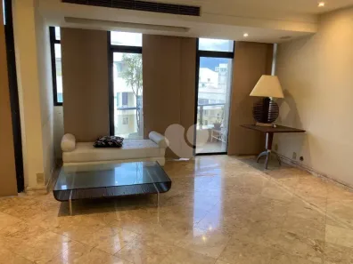 Apartamento com 3 Quartos à venda, 167m² no Copacabana, Rio de Janeiro