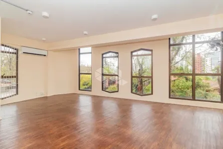 Sala Comercial à venda, 112m² no Boa Vista, Porto Alegre