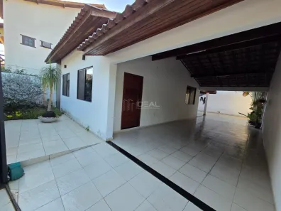Casa com 2 Quartos à venda, 200m² no Parque Califórnia, Campos dos Goytacazes