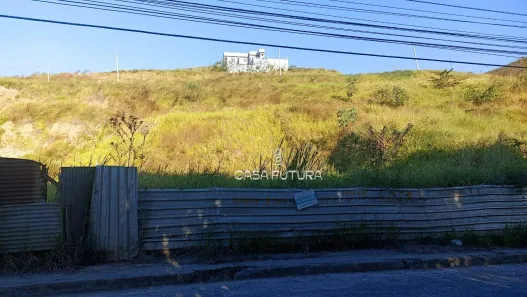 Lote/Terreno à venda, 660m² no Colônia Santo Antônio, Barra Mansa