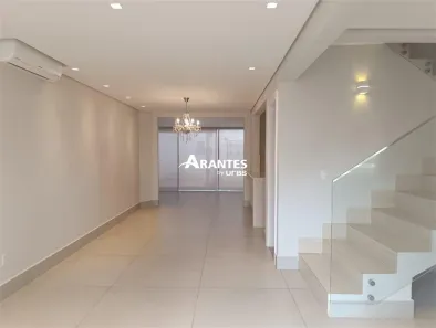 Casa de Condomínio com 4 Quartos à venda, 107m² no Jardim Sul, Uberlândia