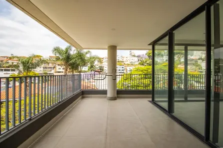 Apartamento com 3 Quartos à venda, 335m² no Sumaré, São Paulo
