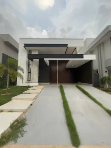 Casa de Condomínio com 3 Quartos à venda, 300m² no Condomínio Belvedere II, Cuiabá