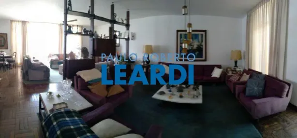 Sobrado com 3 Quartos à venda, 440m² no Vila Madalena, São Paulo