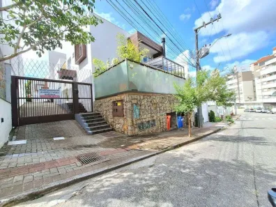 Casa com 3 Quartos à venda, 240m² no Córrego Grande, Florianópolis