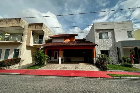Casa de Condomínio com 4 Quartos à venda, 200m² no Quarenta Horas (Coqueiro), Ananindeua