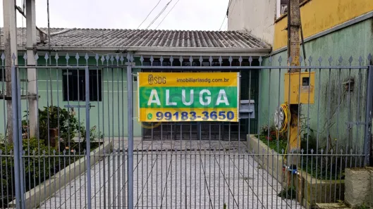 Casa com 2 Quartos para alugar, 130m² no Jardim Amélia, Pinhais