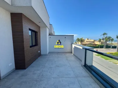 Sobrado com 3 Quartos à venda, 128m² no Guaratuba, Guaratuba