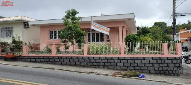 Casa com 3 Quartos à venda, 200m² no Fazenda Santo Antônio, São José