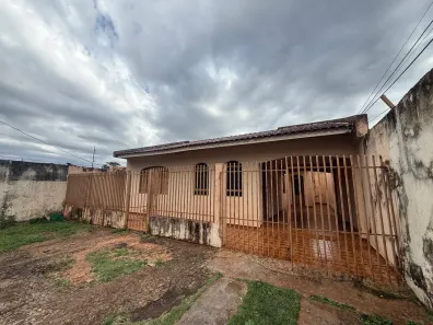 Casa com 1 Quarto para alugar, 110m² no Vila Nasser, Campo Grande