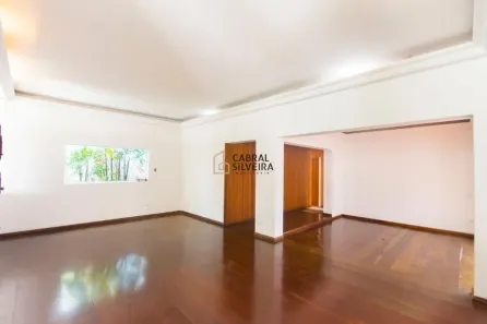 Casa com 3 Quartos à venda, 300m² no Moema, São Paulo