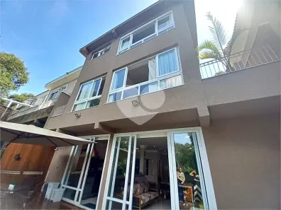 Sobrado com 4 Quartos à venda, 380m² no Jardim Itatinga, São Paulo