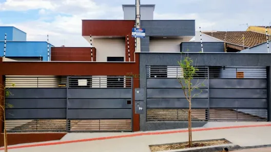 Casa com 2 Quartos à venda, 57m² no Parque Residencial Michael Licha, Londrina
