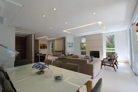 Casa com 5 Quartos à venda, 344m² no Santo Amaro, São Paulo