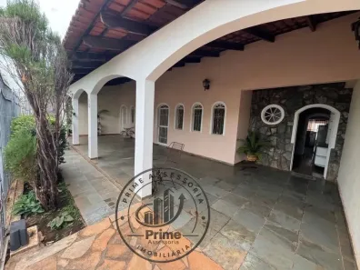 Casa com 3 Quartos à venda, 200m² no Morada do Ouro, Cuiabá