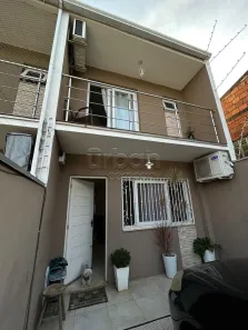 Casa com 2 Quartos à venda, 86m² no Nossa Senhora das Graças, Canoas