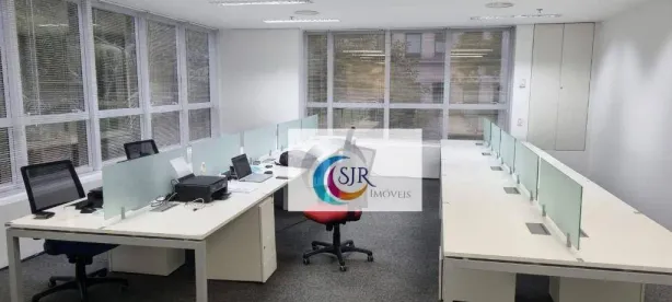 Sala Comercial para alugar, 220m² no Cidade Monções, São Paulo