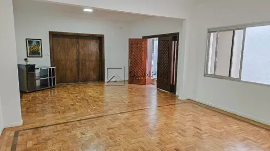 Casa com 5 Quartos à venda, 430m² no Vila Romana, São Paulo