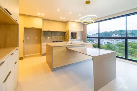 Apartamento com 2 Quartos para alugar, 83m² no Vila Nova, Blumenau