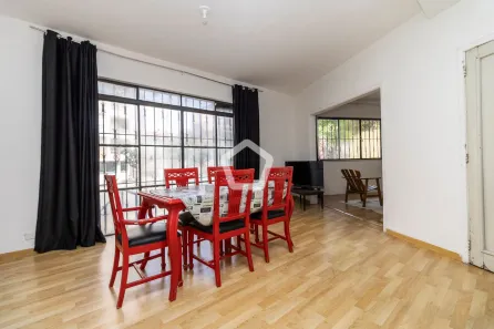 Casa com 3 Quartos à venda, 250m² no Pinheiros, São Paulo