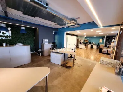 Sala Comercial à venda, 220m² no Green Valley Alphaville, Barueri