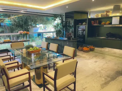 Apartamento com 4 Quartos à venda, 154m² no Praia da Costa, Vila Velha