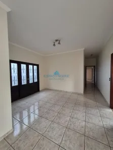 Casa com 4 Quartos à venda, 250m² no Centro, Franca