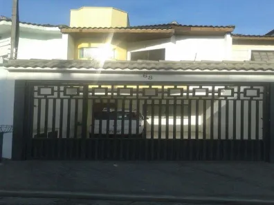 Sobrado com 3 Quartos à venda, 225m² no Vila Camilópolis, Santo André