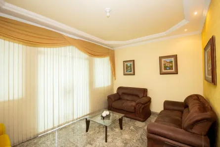 Casa com 4 Quartos à venda, 370m² no Europa, Contagem