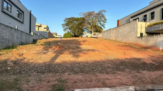 Lote/Terreno à venda, 680m² no Condomínio Residencial Shamballa III, Atibaia