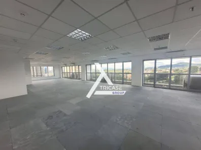 Sala Comercial para alugar, 269m² no Dezoito do Forte Empresarial/Alphaville., Barueri