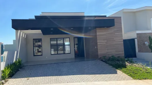 Casa de Condomínio com 3 Quartos à venda, 225m² no Jardim Emília, Sorocaba
