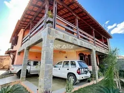 Casa com 5 Quartos à venda, 380m² no São João Batista (Venda Nova), Belo Horizonte