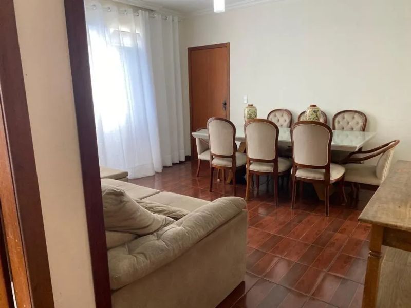 Apartamento com 2 quartos — Copacabana, Belo Horizonte