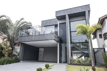 Sobrado com 4 Quartos à venda, 189m² no Jardim Márcia, Peruíbe