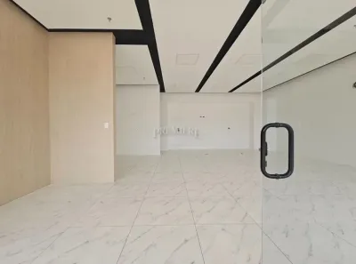 Ponto Comercial para alugar, 105m² no Cidade Industrial, Curitiba