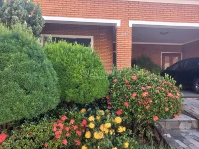 Casa com 3 Quartos à venda, 302m² no Jardim do Carmo, Araraquara