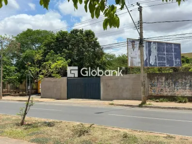Lote/Terreno para alugar, 1400m² no Vera Cruz, Montes Claros