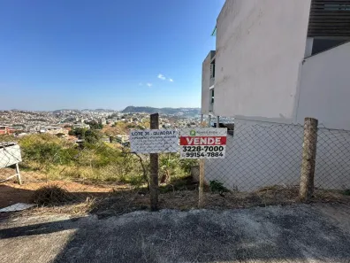 Lote/Terreno à venda, 390m² no Vivendas da Serra, Juiz de Fora
