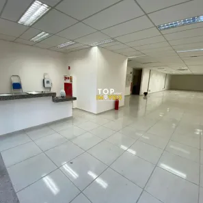 Prédio Comercial para alugar, 4400m² no Centro, Taubaté