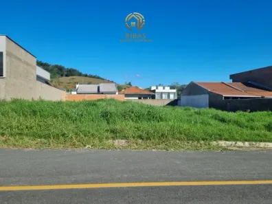 Lote/Terreno à venda, 250m² no Jaraguá 84, Jaraguá do Sul